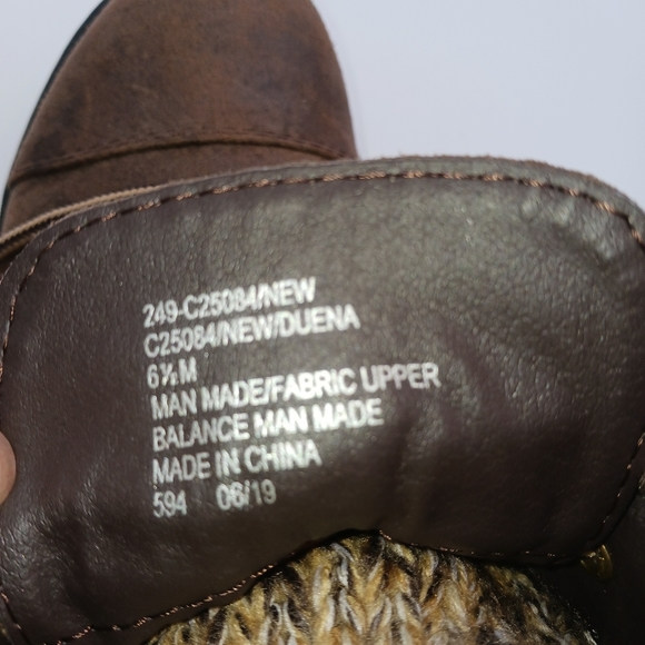 White Mountain Cliffs Duena Lace Up Boot - Picture 5 of 5